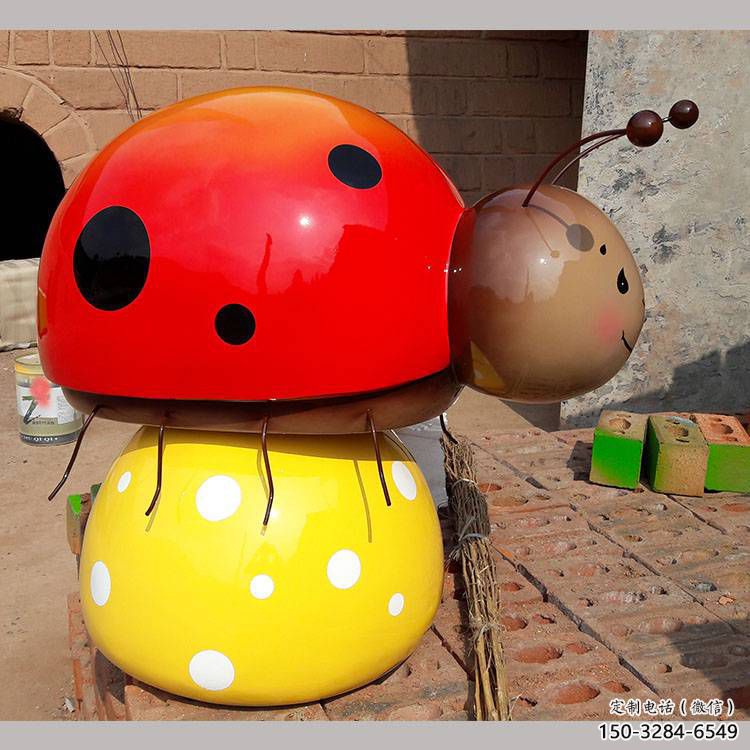 庭院蟲子雕塑，鍍金歐式雕塑，網(wǎng)格形式