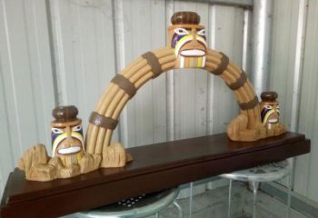 玻璃鋼門頭雕塑,卡通元素設計，彩繪工藝制作