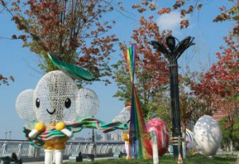 戶外鏤空卡通雕塑供應，花園小品，鐵藝卡通雕塑展品