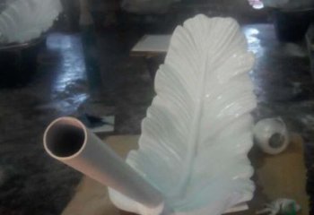 羽毛雕塑服務商，噴泉雕塑，玻璃鋼羽毛雕塑訂做