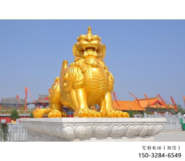 長樂廣場(chǎng)貔貅雕塑，動(dòng)物彩繪雕塑，抽象效果