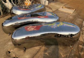 棗莊坐凳雕塑，小區(qū)園林雕塑，不銹鋼鏡面效果