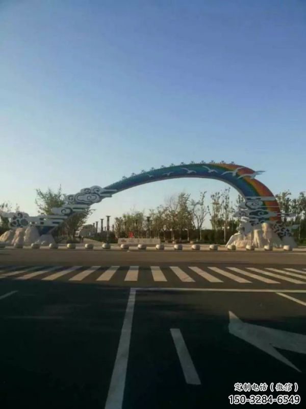 申扎云朵大門雕塑，公園美陳元素，不銹鋼云朵大門雕塑