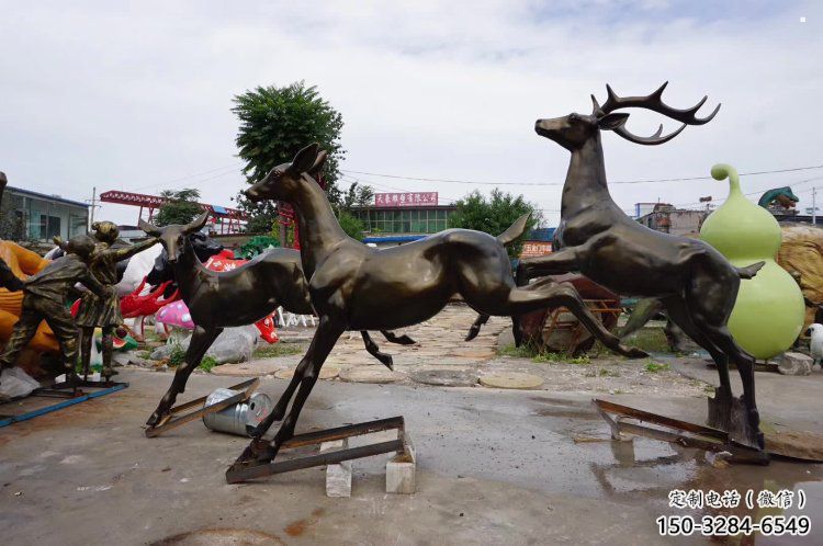 博爾塔拉戶外小鹿批發，動物雕塑，梅花鹿銅雕塑供求