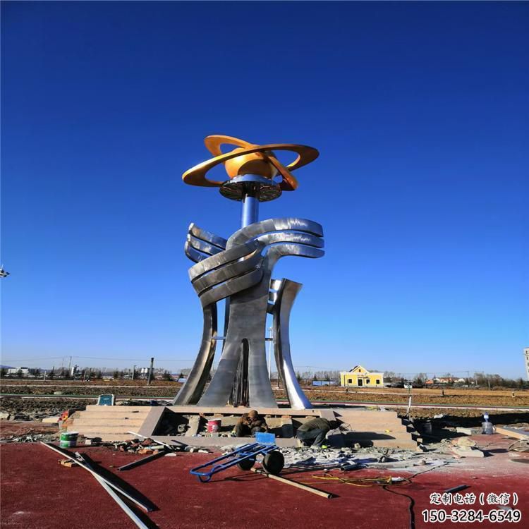 保山精神堡壘雕塑