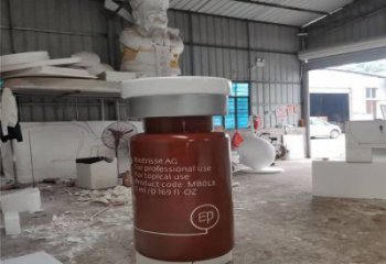 烏魯木齊瓶子雕塑批發，景觀雕塑，主題玻璃鋼藥瓶子雕塑標準