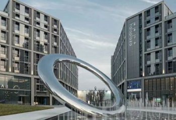 喀什水簾圓環雕塑，直噴式旱地水景噴泉雕塑